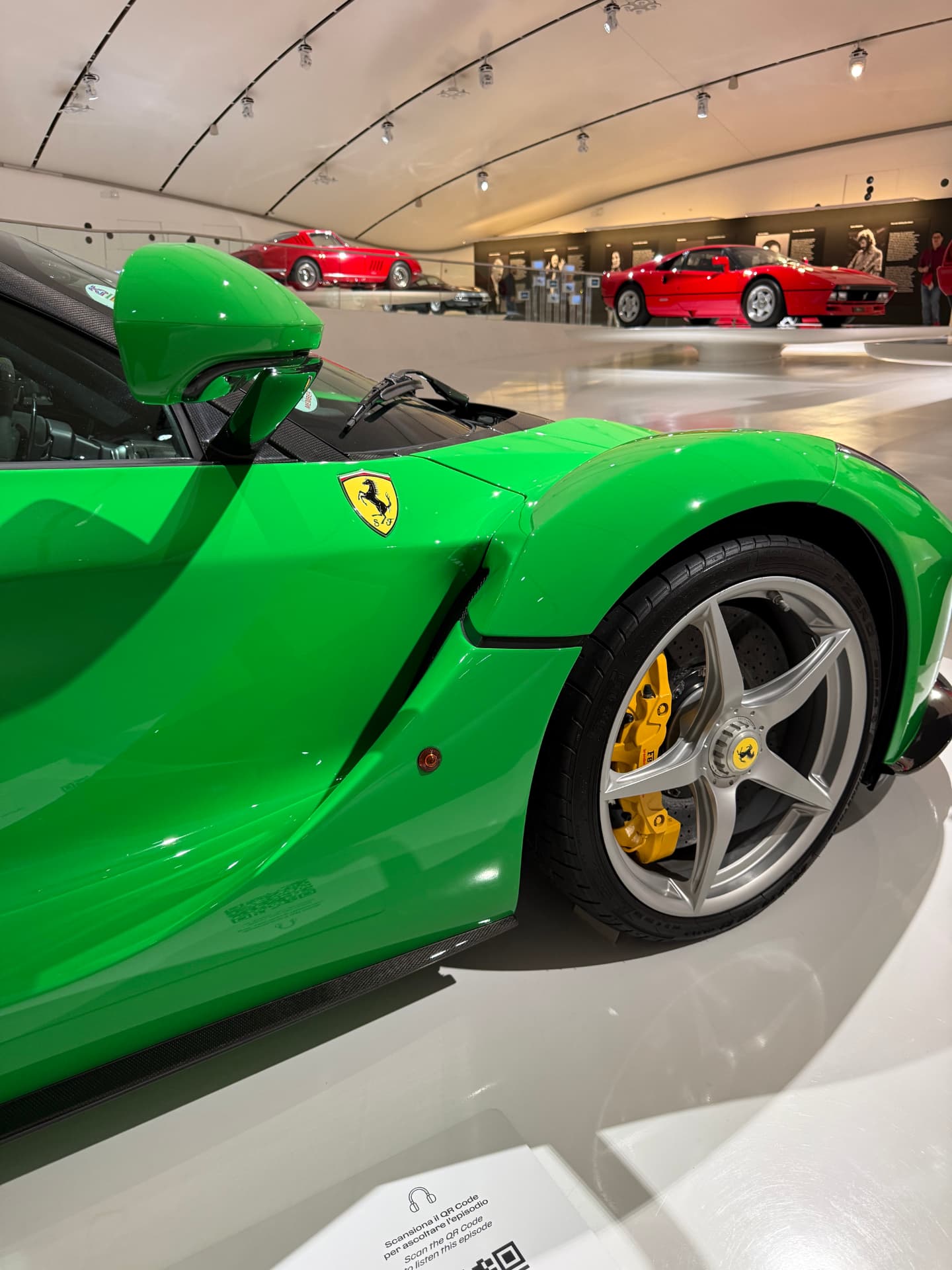 Putovanje u svijet automobilskih legendi - Ferrari, Lamborghini, Bologna